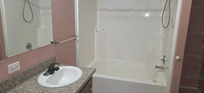 Photo 5 of 8 of home located at 8008 Oak Grove Ct O Fallon, MO 63368