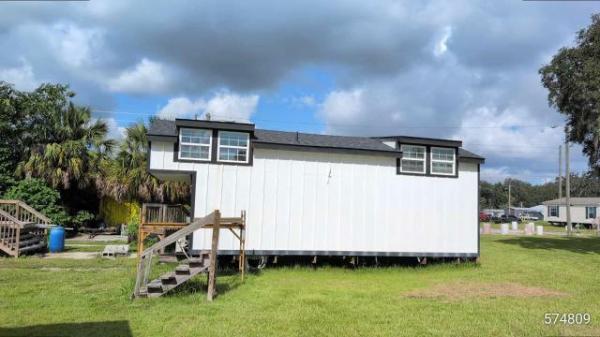 Photo 1 of 2 of home located at Mobile Home Headquarters Llc 4835 S Pine Ave Ocala, FL 34480
