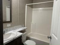 2020 Fleetwood 430HH24443A Manufactured Home