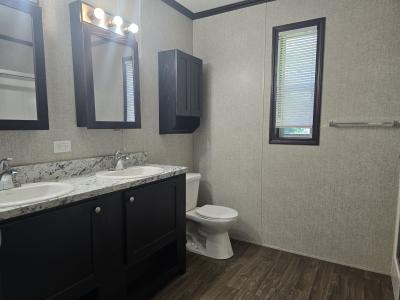 Photo 5 of 5 of home located at 144 Roxbury Park Goshen, IN 46526