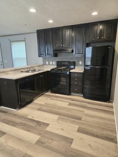 Mobile Home at 129 Skyline Drive Vadnais Heights, MN 55127