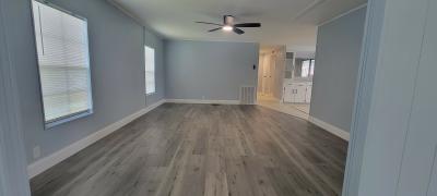 Photo 4 of 19 of home located at 5523 R.d. Avenue Orlando, FL 32822