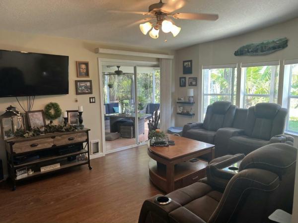 2002 HS Jacobsen Manufactured Home