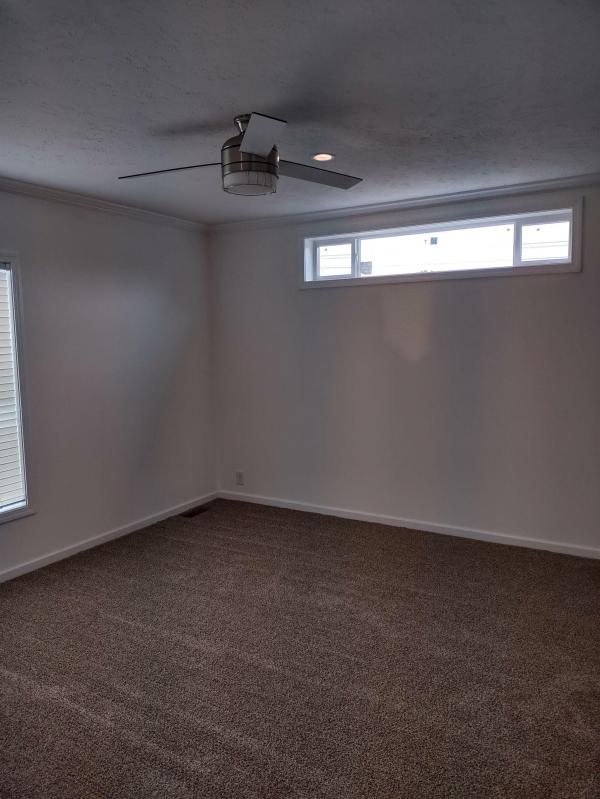 2025 Skyline 297
 22SPC16763AH13  Home