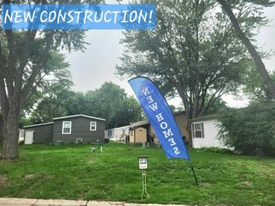 Mobile Home at 1124 Lake Terrace Elgin, IL 60123