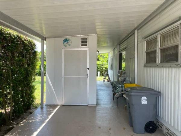 1980 IMPE HS Mobile Home
