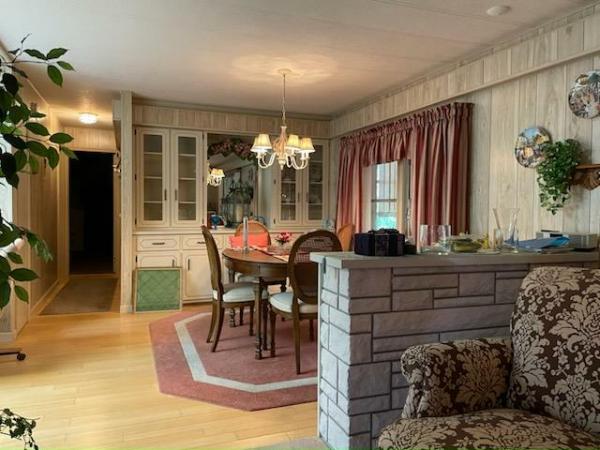 1980 IMPE HS Mobile Home