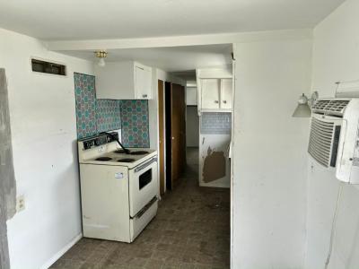 Photo 5 of 6 of home located at 147 Southland Court Avon Park, FL 33825