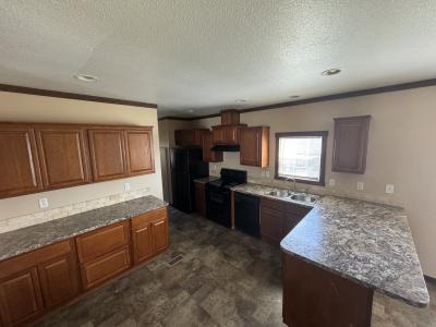 Photo 4 of 11 of home located at 7460 Kitty Hawk Rd. Site 430 Converse, TX 78109