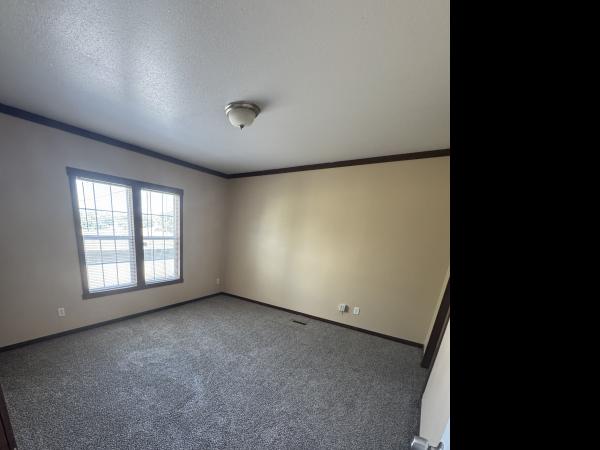 2015 Clayton 32SUN28523 Mobile Home