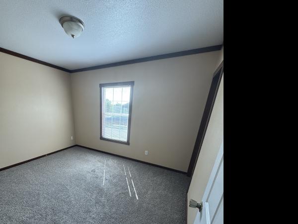 2015 Clayton 32SUN28523 Mobile Home