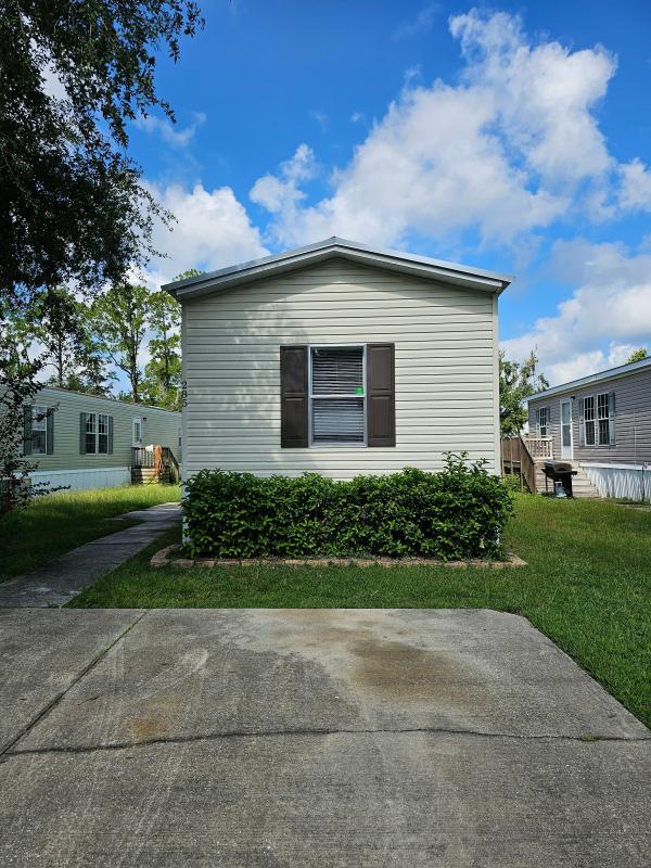 Photo 1 of 2 of home located at 489 Starratt Rd Lot #285 Jacksonville, FL 32218