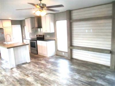 Photo 2 of 6 of home located at 576 Bandera St. San Marcos, TX 78666