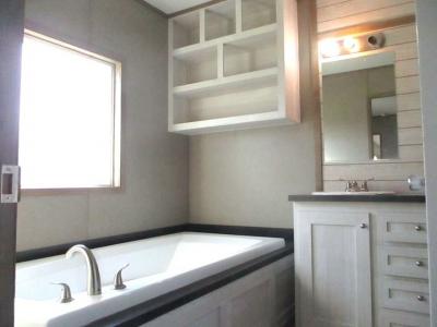 Photo 5 of 6 of home located at 576 Bandera St. San Marcos, TX 78666
