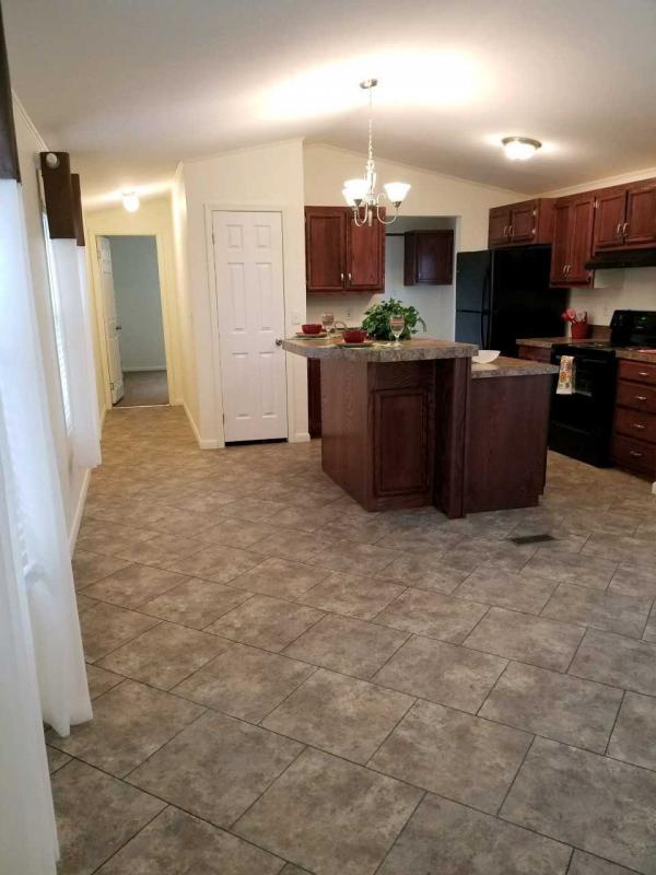 Photo 1 of 2 of home located at 2001 S Macarthur Blvd. #33 Oklahoma City, OK 73128