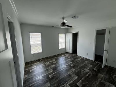 Photo 5 of 9 of home located at 565 Split Rail Parkway Kyle, TX 78640