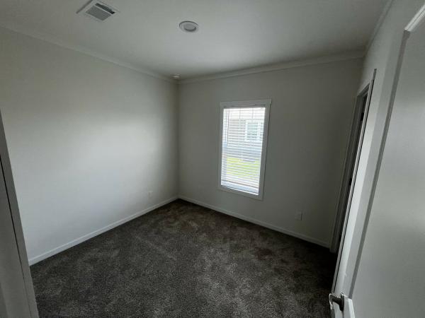 2025 Clayton 32LKS28523DH25 Mobile Home