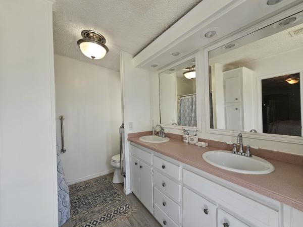 1988 Glen FLFLH791A/B07513GL Mobile Home