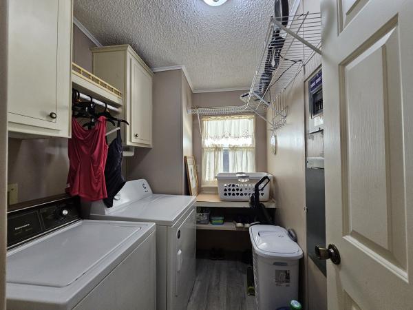 1988 Glen FLFLH791A/B07513GL Mobile Home