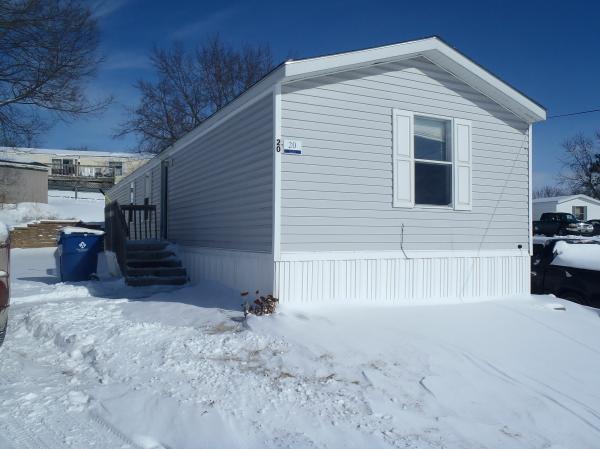 Photo 1 of 1 of home located at 802 E County Line Road #20 Des Moines, IA 50320