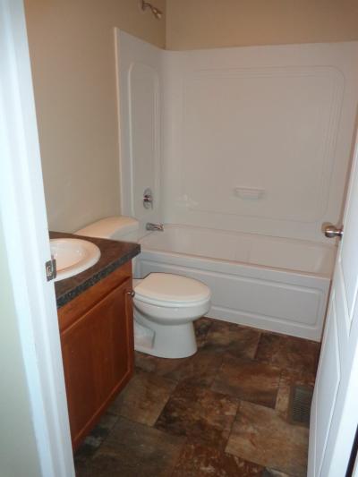 Mobile Home at 802 E County Line Road #207 Des Moines, IA 50320