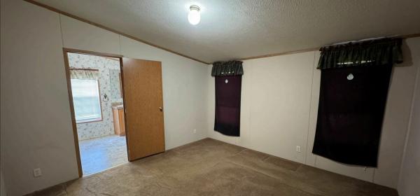 2004 Fleetwood Mobile Home