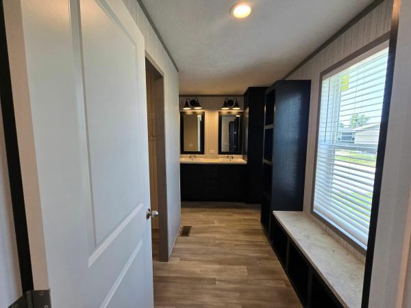 2025 Clayton Homes Inc Pulse Mobile Home