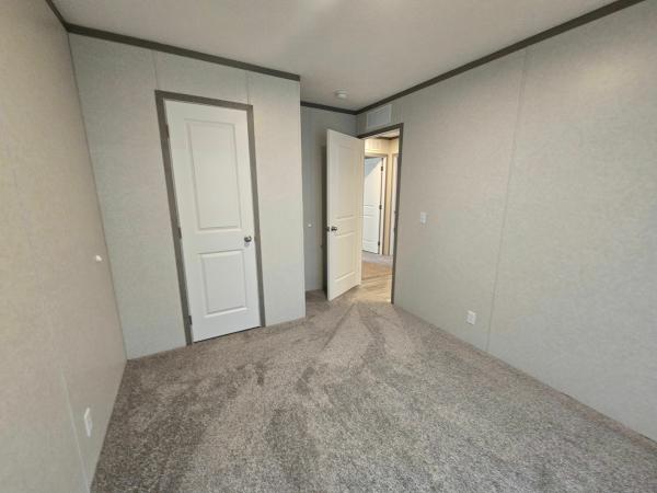 2025 Clayton Homes Inc Pulse Mobile Home