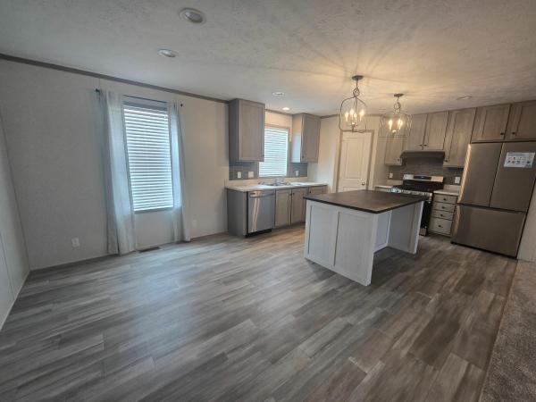 2025 Clayton Homes Inc Pulse Mobile Home