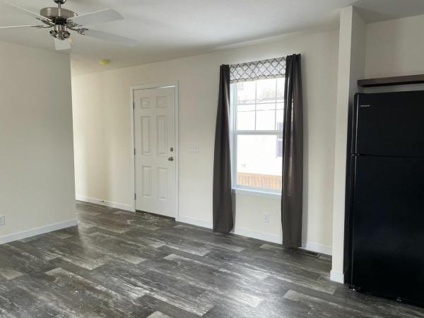 2021 Clayton Homes Inc Revolution Mobile Home