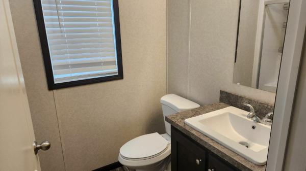 2021 Clayton Homes Inc Pulse Mobile Home