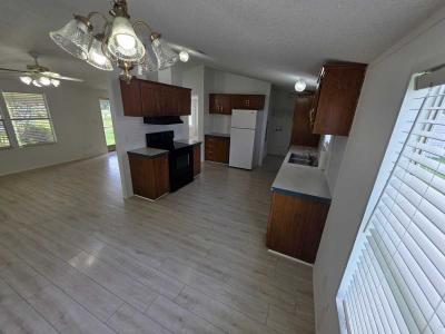 Photo 5 of 22 of home located at 1769 White Cloud Ave Apopka, FL 32712