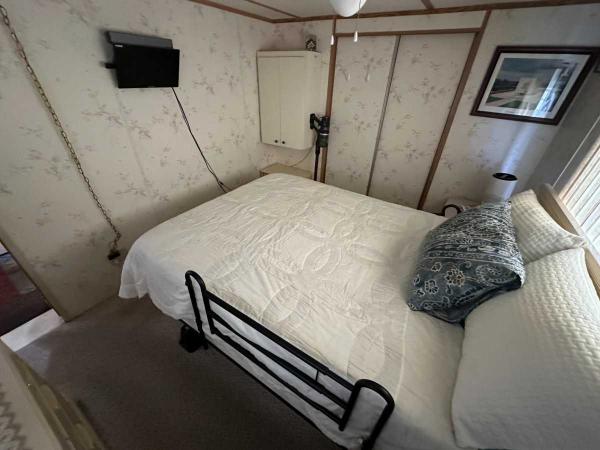1989 Fleetwood Clarion Mobile Home