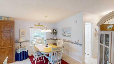 Photo 4 of 25 of home located at 185 Tiger Lilly Parrish, FL 34219