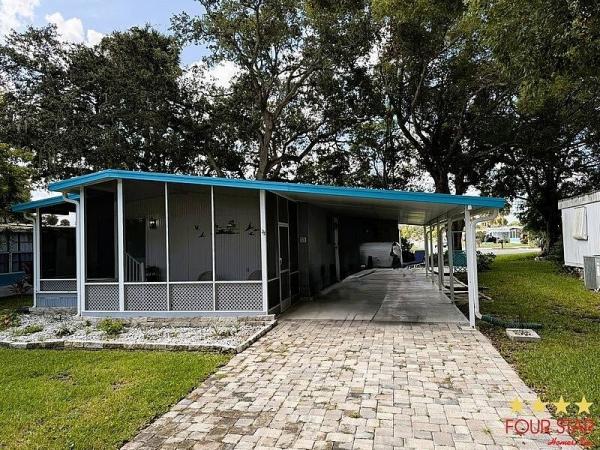 Photo 1 of 2 of home located at 13 Royal Palm Cir Port Orange, FL 32127
