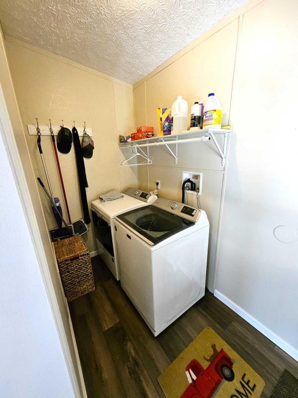 Century Signature Limited Manufactured Home