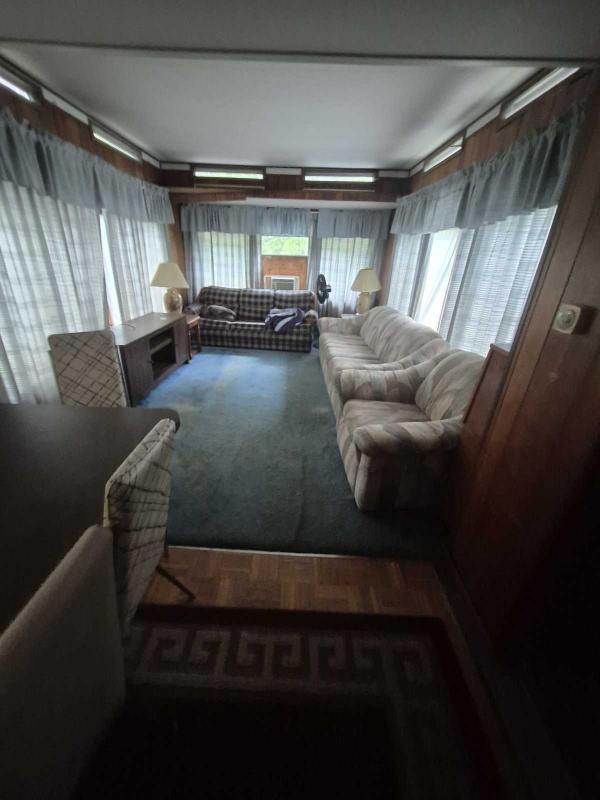 1970 Mobile Home