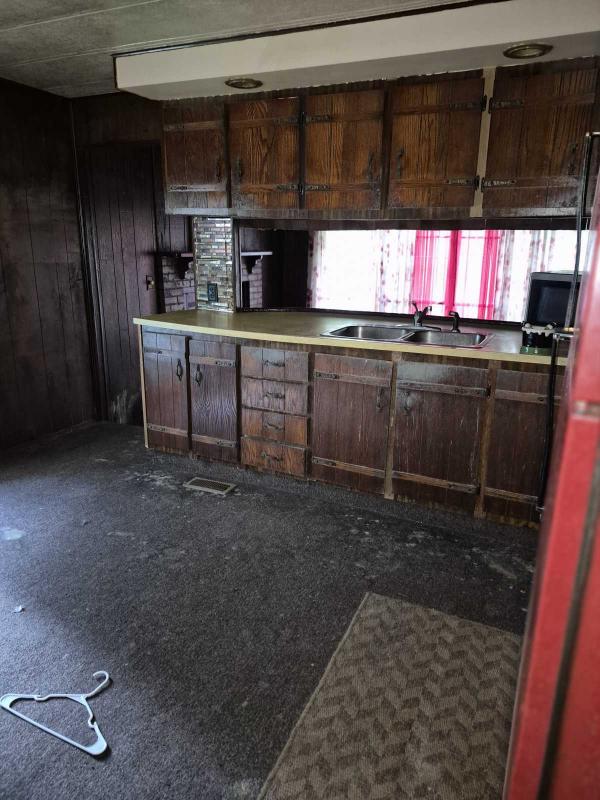 1977 Mobile Home