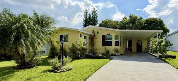 Photo 1 of 2 of home located at 207 Choo Choo Lane Valrico, FL 33594
