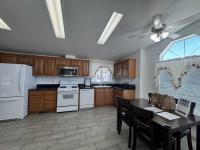 2004 Skyline OAKMANOR Mobile Home