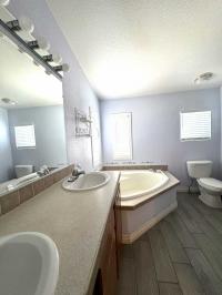 2004 Skyline OAKMANOR Mobile Home