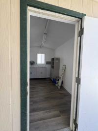 2004 Skyline OAKMANOR Mobile Home