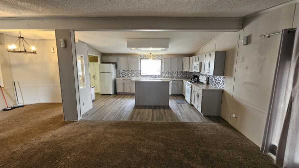 1994 Century Manufactured Home