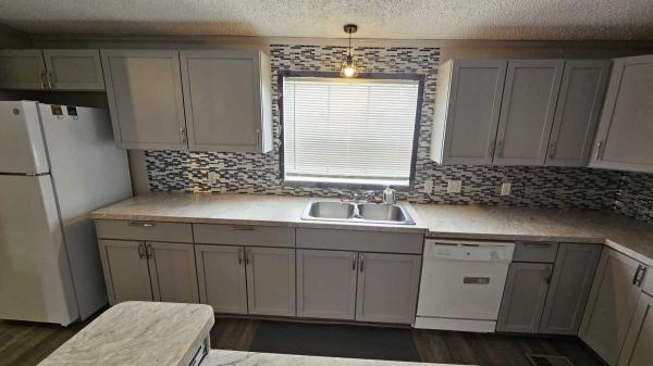 1994 Century Manufactured Home