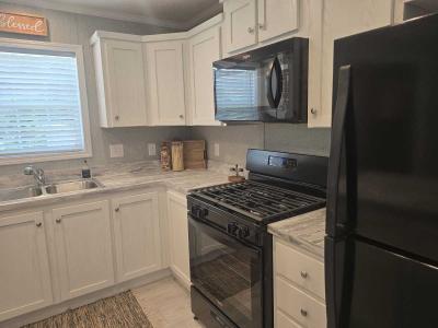 Photo 4 of 12 of home located at 1248 Lucy Jackson, MI 49203