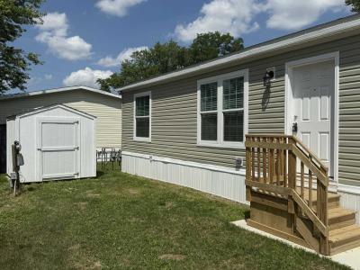 Photo 2 of 12 of home located at 1248 Lucy Jackson, MI 49203