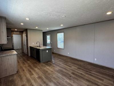 Photo 4 of 14 of home located at 61 Louis Lane Jackson, MI 49203