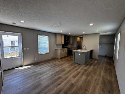 Photo 5 of 14 of home located at 61 Louis Lane Jackson, MI 49203