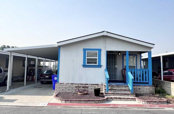 2005 Champion B8593K Manufactured Home