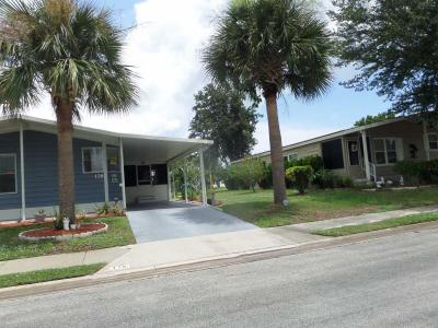 Photo 4 of 49 of home located at 178 Lakeshore Drive Melbourne, FL 32901